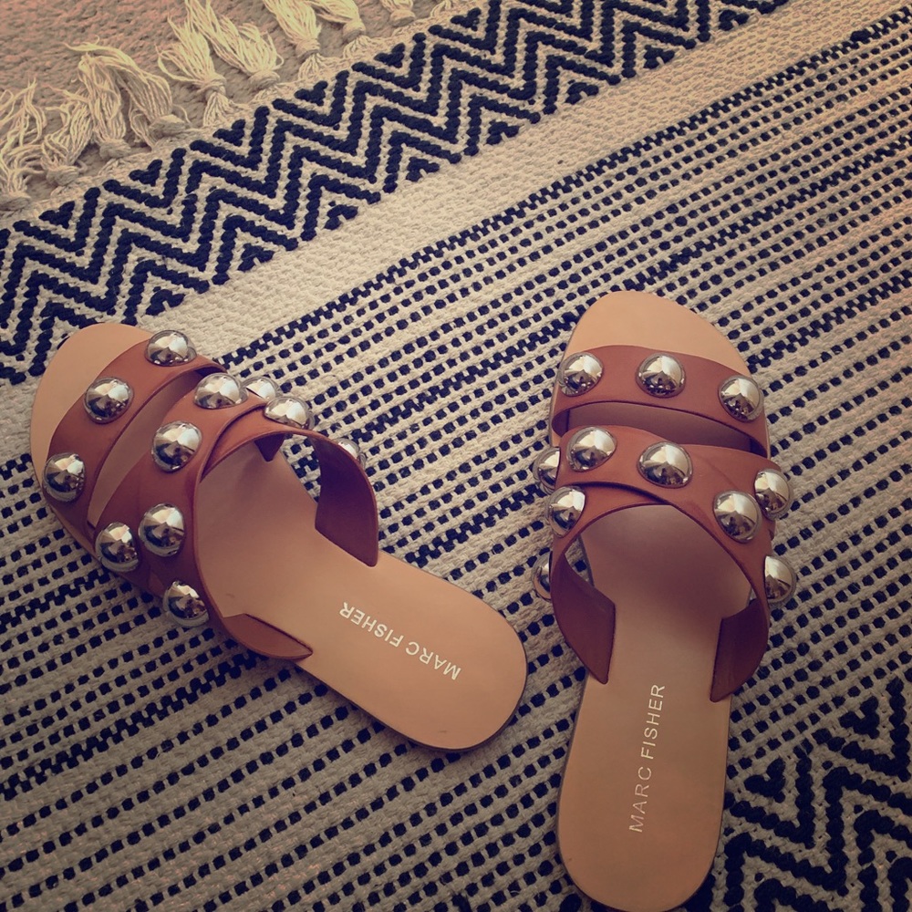 Marc Fisher sandal